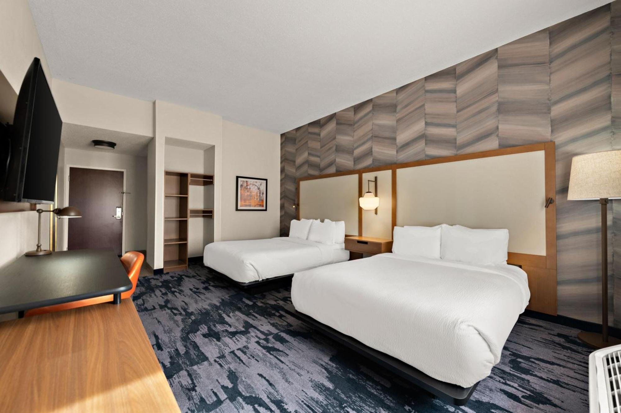 Fairfield By Marriott Chesapeake Hotel Exterior photo