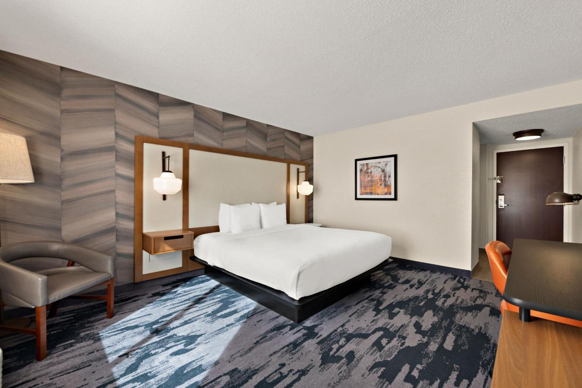 Fairfield By Marriott Chesapeake Hotel Exterior photo