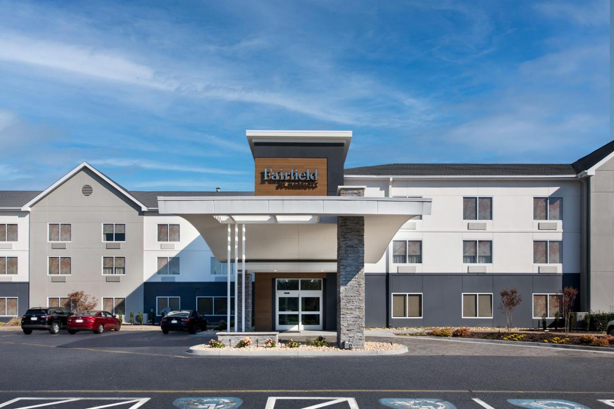 Fairfield By Marriott Chesapeake Hotel Exterior photo
